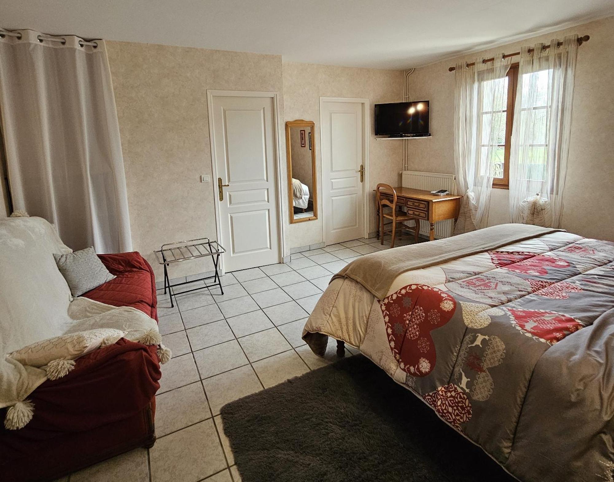Bed and Breakfast Le Domaine Des Tuillieres Masleon Экстерьер фото